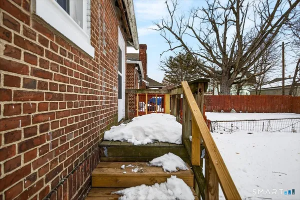 $3,150 | 408 East Avenue, Bridgeport, CT 06610