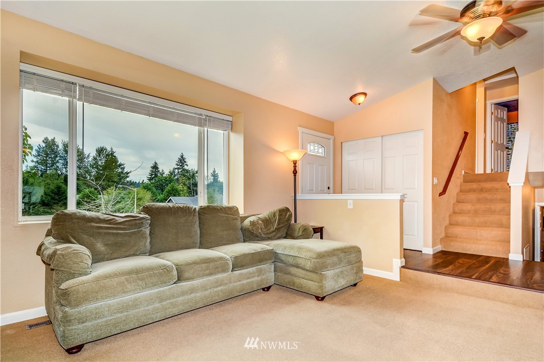 1223 221st Place Southwest Bothell, WA 98021 - Photo 3 of 16