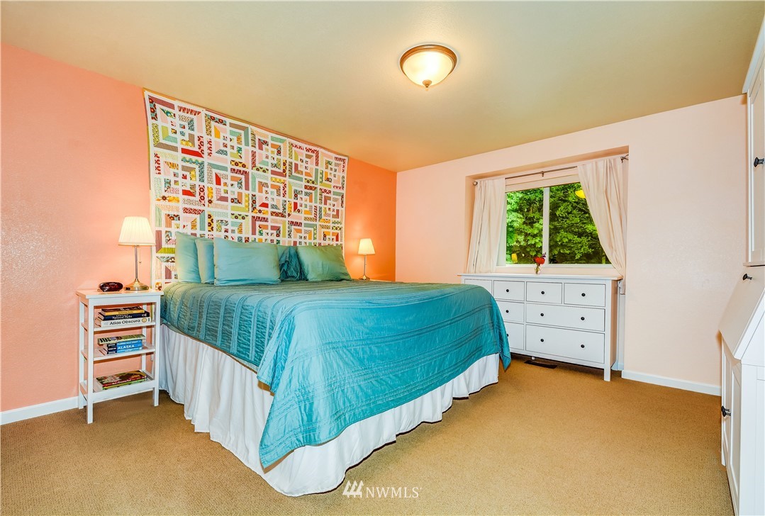 1223 221st Place Southwest Bothell, WA 98021 - Photo 8 of 16