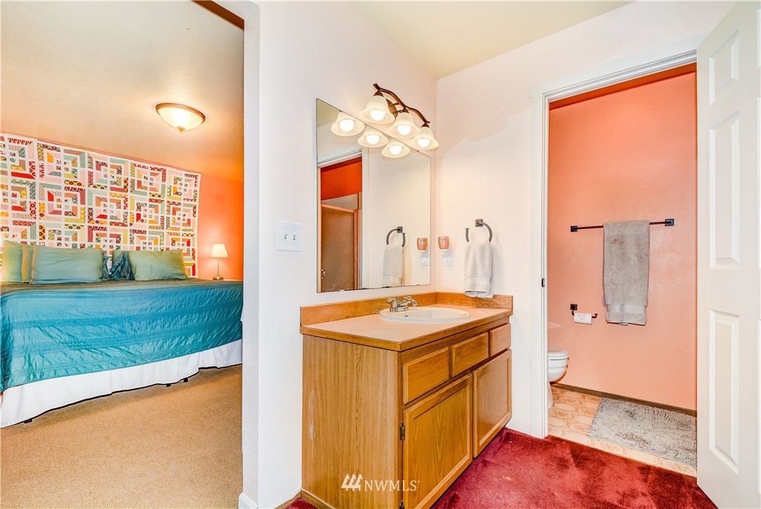 1223 221st Place Southwest Bothell, WA 98021 - Photo 9 of 16