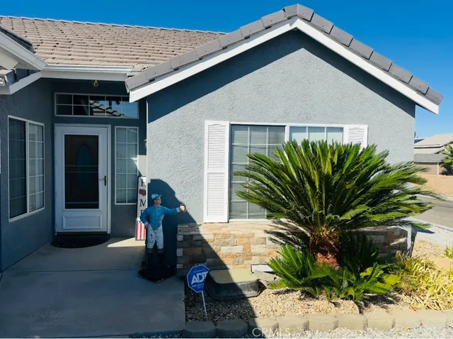 $479,000 | 13994 Rogers Lane, Victorville, CA 92392