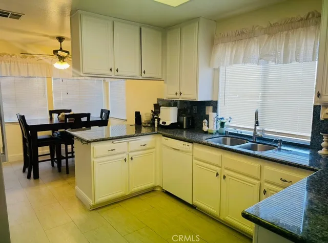 $479,000 | 13994 Rogers Lane, Victorville, CA 92392