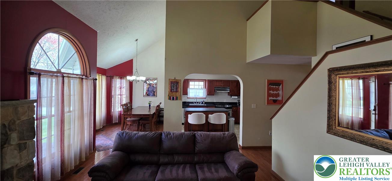 1624 Cotswald Road Tobyhanna, PA 18466 - Photo 16 of 44