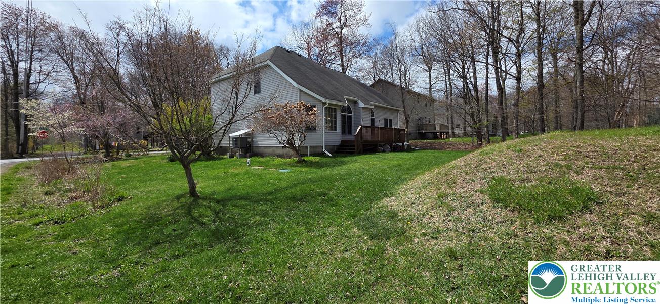 1624 Cotswald Road Tobyhanna, PA 18466 - Photo 41 of 44