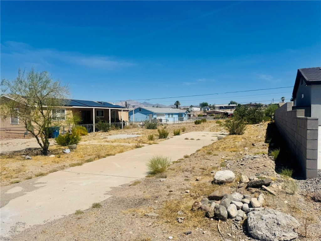 1663 Talc Road Bullhead City, AZ 86442 - Photo 6 of 10 Gallery Image 6