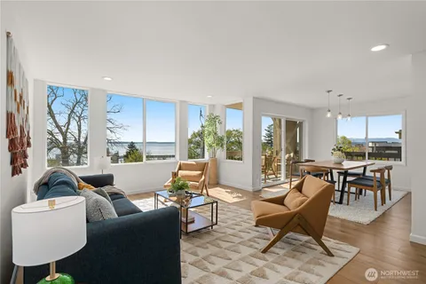 $670,000 | 666 West Olympic Place, Unit 201, Seattle, WA 98119