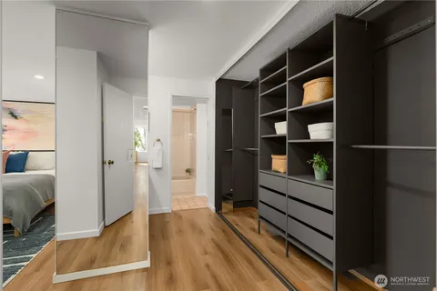 $670,000 | 666 West Olympic Place, Unit 201, Seattle, WA 98119