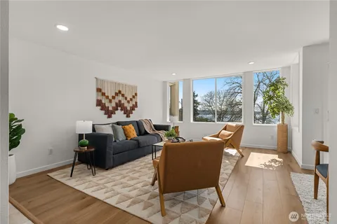 $670,000 | 666 West Olympic Place, Unit 201, Seattle, WA 98119