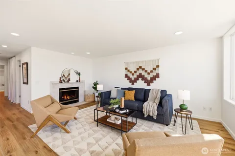 $670,000 | 666 West Olympic Place, Unit 201, Seattle, WA 98119