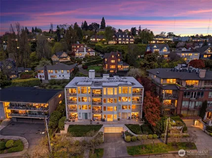 $670,000 | 666 West Olympic Place, Unit 201, Seattle, WA 98119