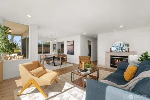 $670,000 | 666 West Olympic Place, Unit 201, Seattle, WA 98119