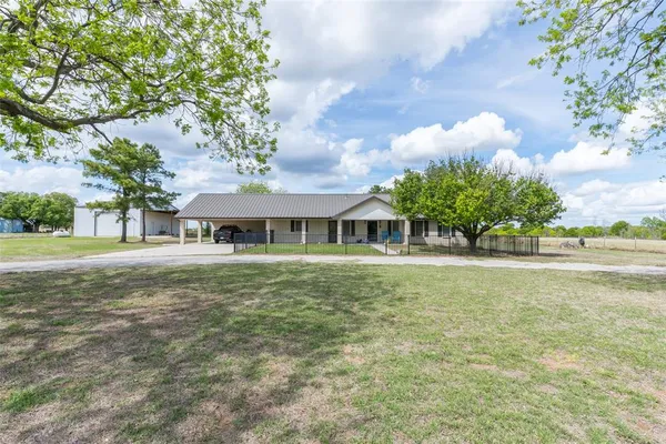 $460,000 | 13158 Highway 36, Cross Plains, TX 76443