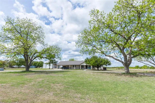 $460,000 | 13158 Highway 36, Cross Plains, TX 76443