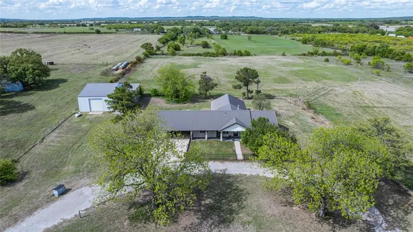 $460,000 | 13158 Highway 36, Cross Plains, TX 76443