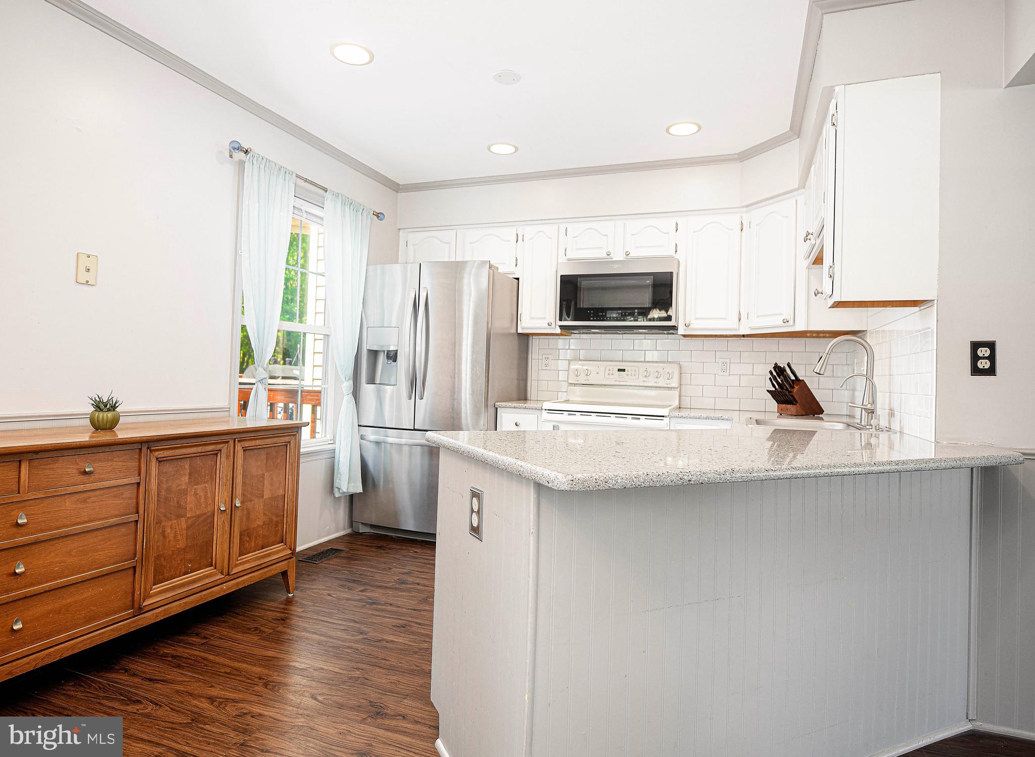 2015 Pointview Circle Forest Hill, MD 21050 - Photo 7 of 43 Granite countertops & stainless steel appliances