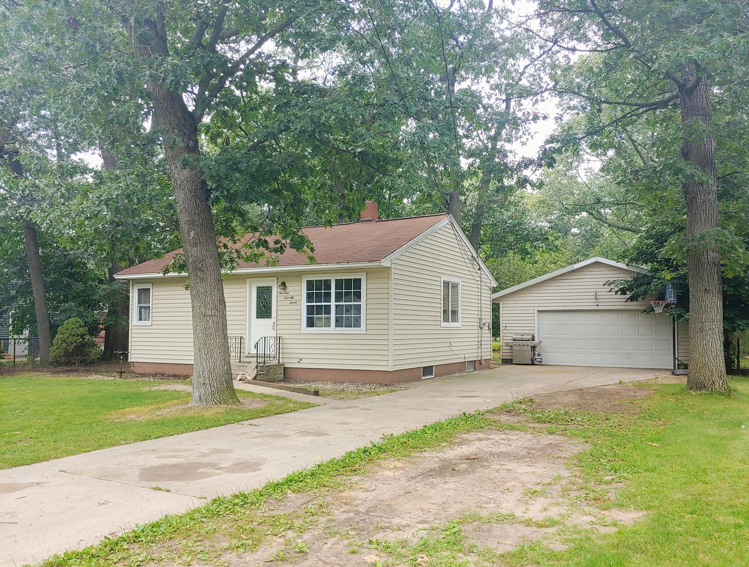 1477 Poulson Road Muskegon, MI 49445 - Photo 1 of 29 20210818_151720_HDR~2