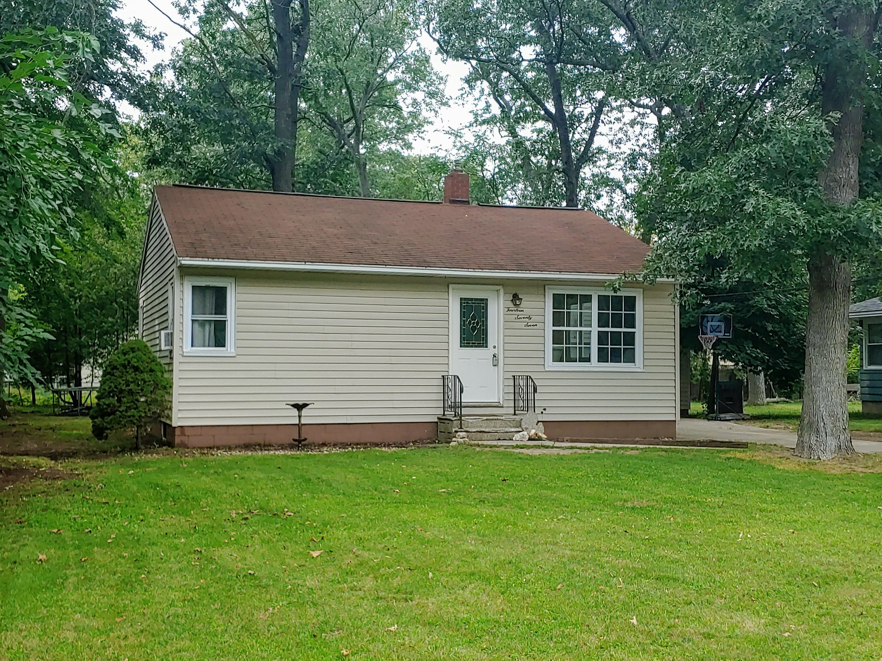 1477 Poulson Road Muskegon, MI 49445 - Photo 2 of 29 20210818_151756_HDR~2