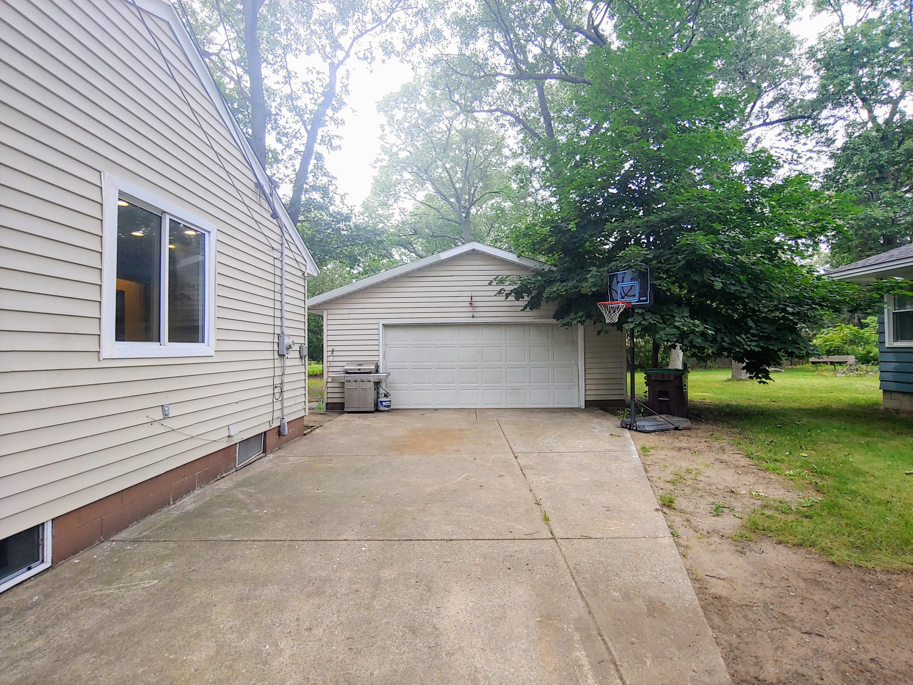 1477 Poulson Road Muskegon, MI 49445 - Photo 26 of 29 20210818_151850_HDR~2