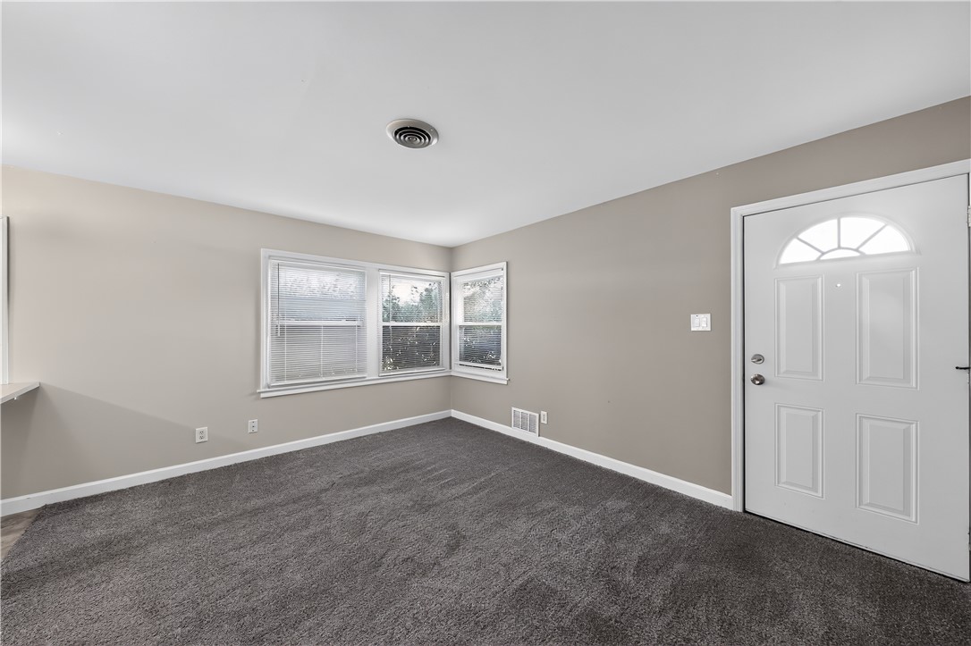 2206 Hazelton Avenue Riverside, OH 45431 - Photo 5 of 32 Gallery Image 5