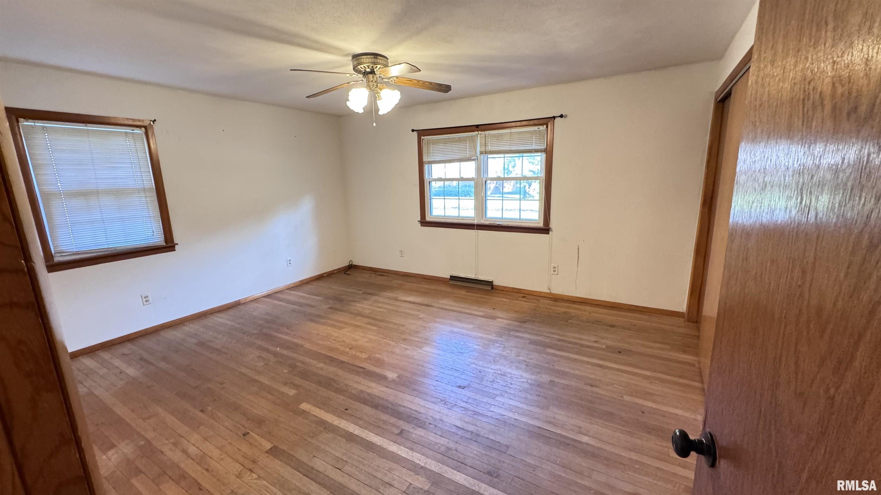 3131 East Enos Avenue Springfield, IL 62702 - Photo 12 of 23