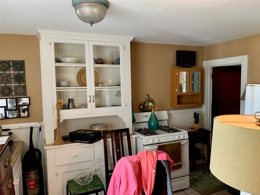 201 South Page Avenue Endicott, NY 13760 - Photo 14 of 17