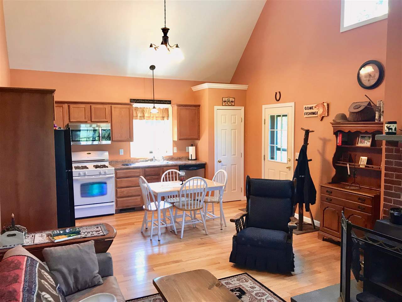 164 Holbrook Hill Road Stratford, NH 03590 - Photo 12 of 40