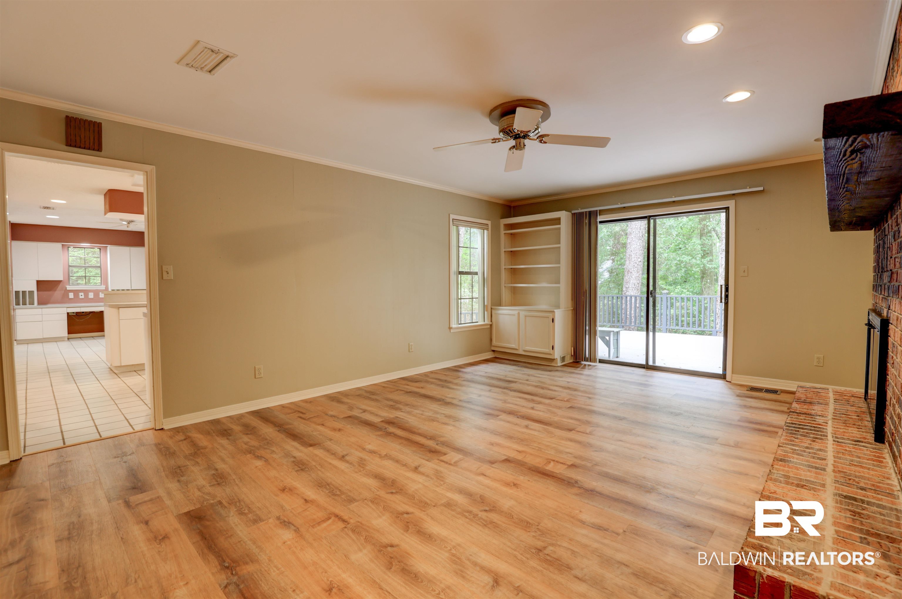 7323 Wild Oaks Road Fairhope, AL 36532 - Photo 8 of 45 Den with Fireplace