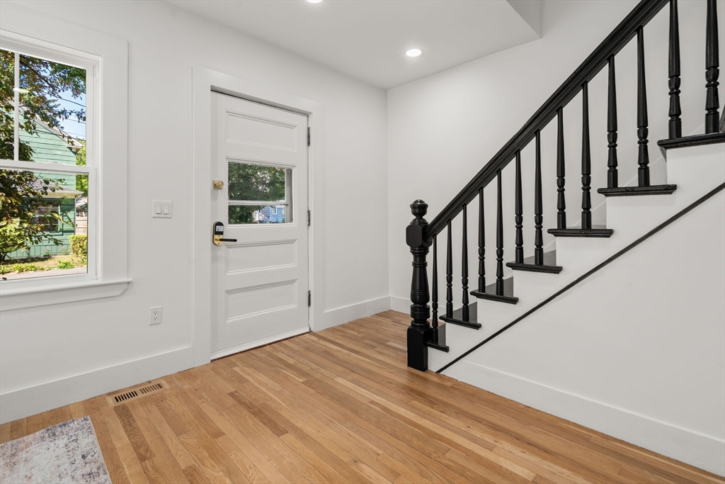 2 Everett Street Maynard, MA 01754 - Photo 25 of 37