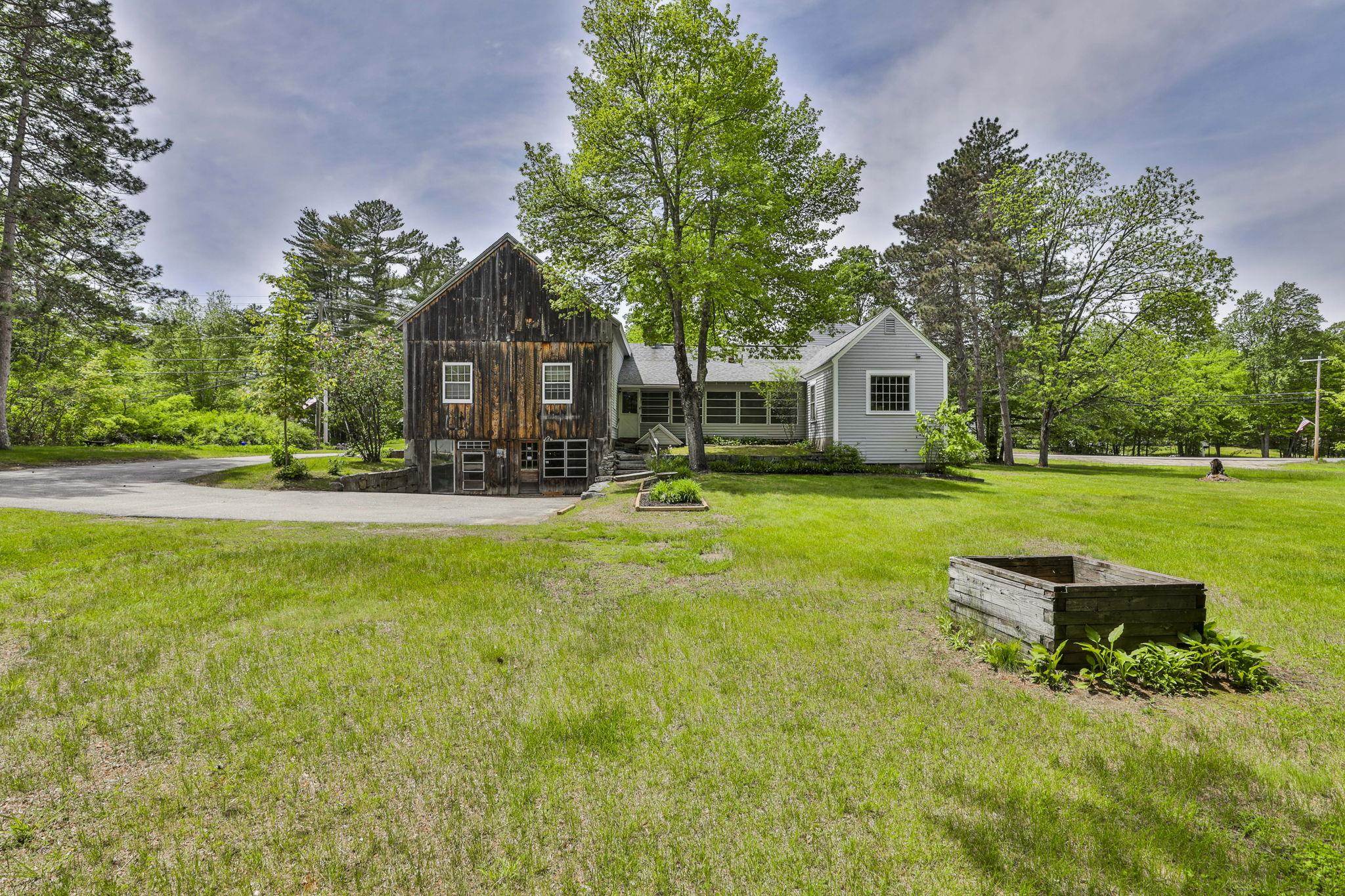 42 Main Street Brookline, NH 03033 - Photo 10 of 50