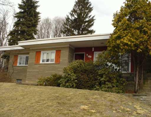 37 Finney Road Lincoln, PA 15037 - Photo 1 of 8 Exterior Front.