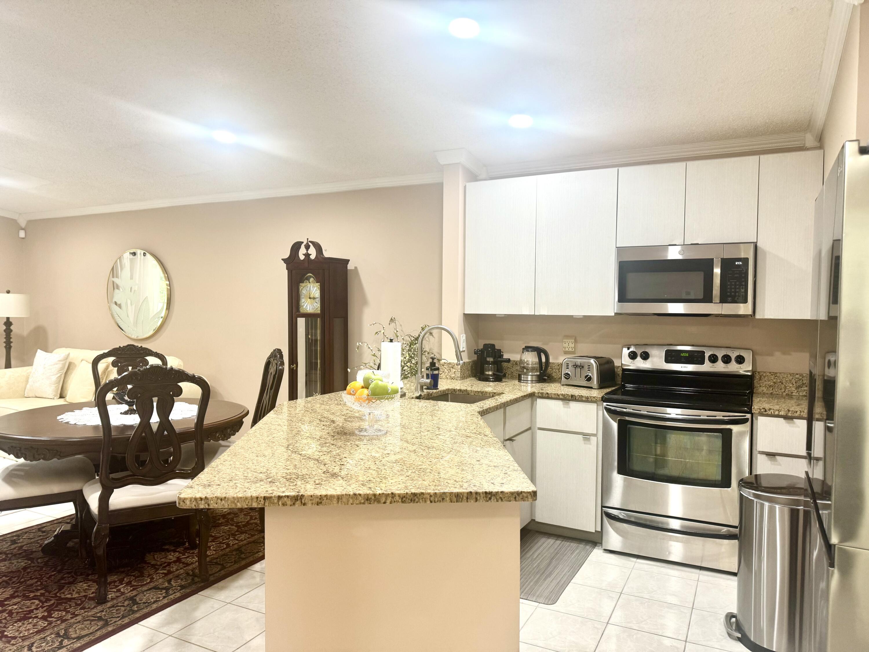 22302 Timberly Drive Boca Raton, FL 33428 - Photo 15 of 29 IMG_1687