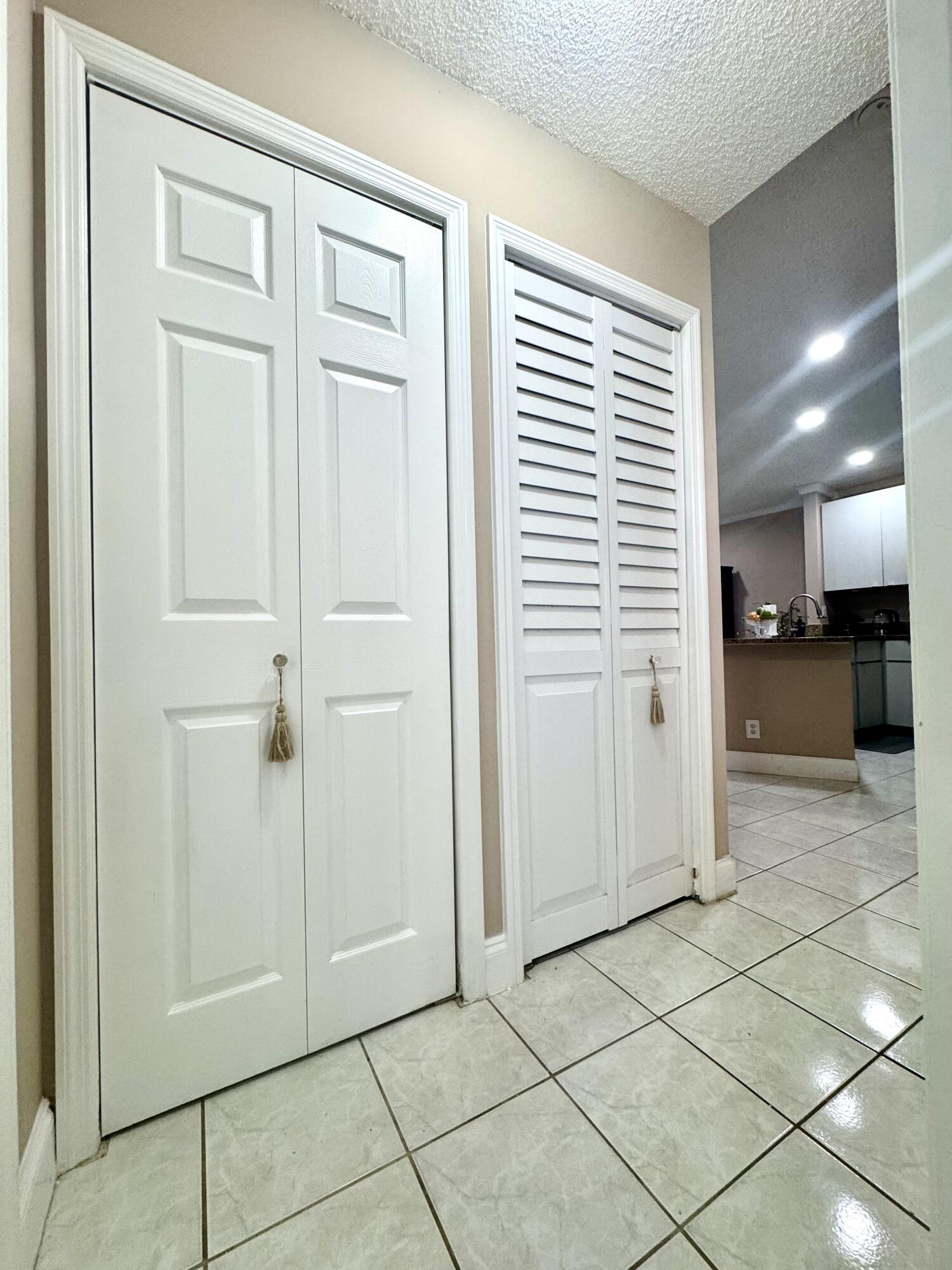 22302 Timberly Drive Boca Raton, FL 33428 - Photo 8 of 29 IMG_1678