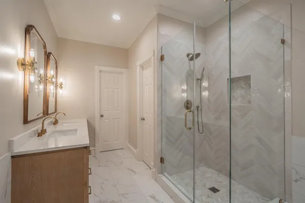 $4,500 | 4110 McKinney Avenue, Dallas, TX 75204