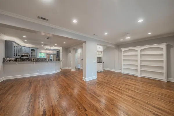 $4,500 | 4110 McKinney Avenue, Dallas, TX 75204