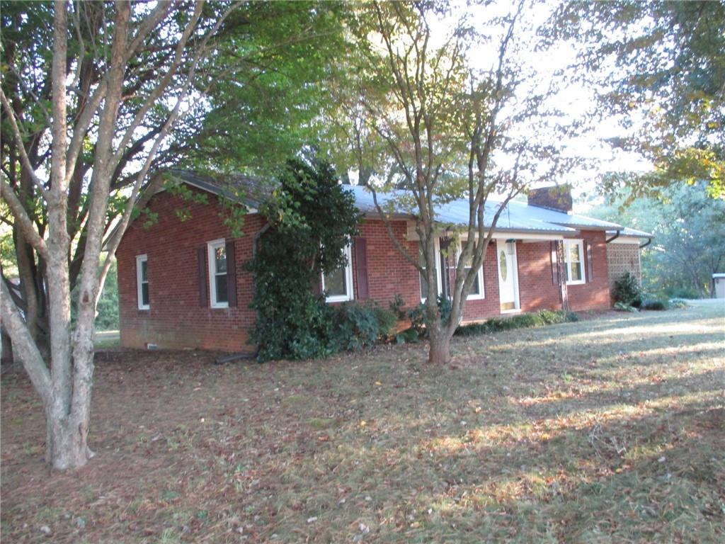 784 Damascus Church Road Hiddenite, NC 28636 - Photo 8 of 33