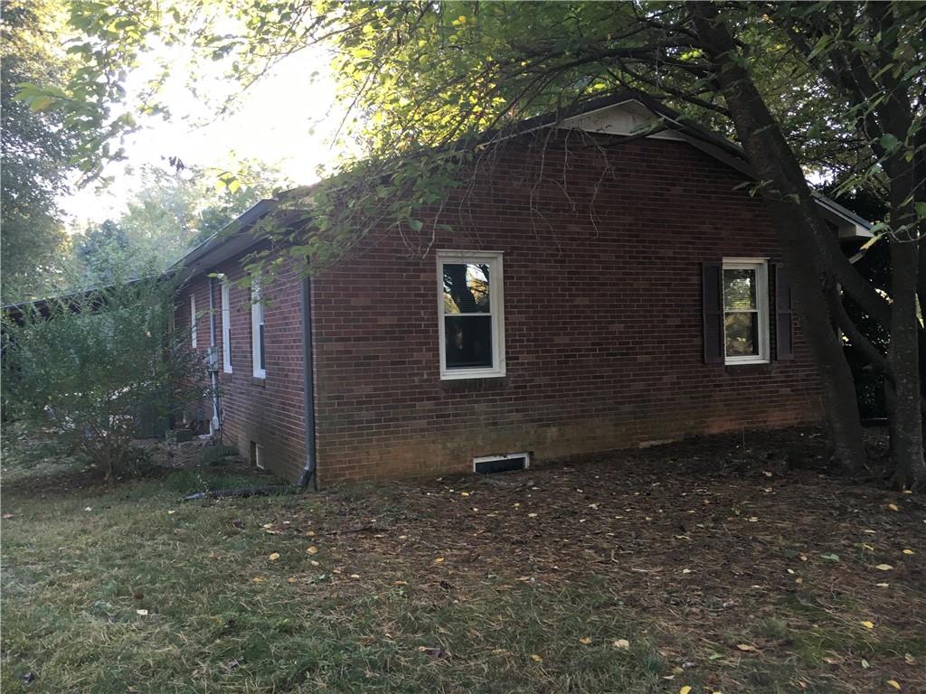 784 Damascus Church Road Hiddenite, NC 28636 - Photo 9 of 33