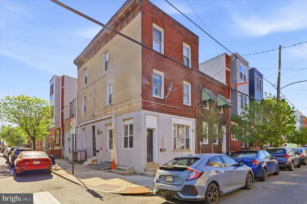 $1,450 | 1221 South 19th Street, Unit A, Philadelphia, PA 19146