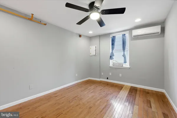 $1,450 | 1221 South 19th Street, Unit A, Philadelphia, PA 19146