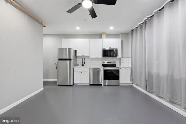 $1,450 | 1221 South 19th Street, Unit A, Philadelphia, PA 19146