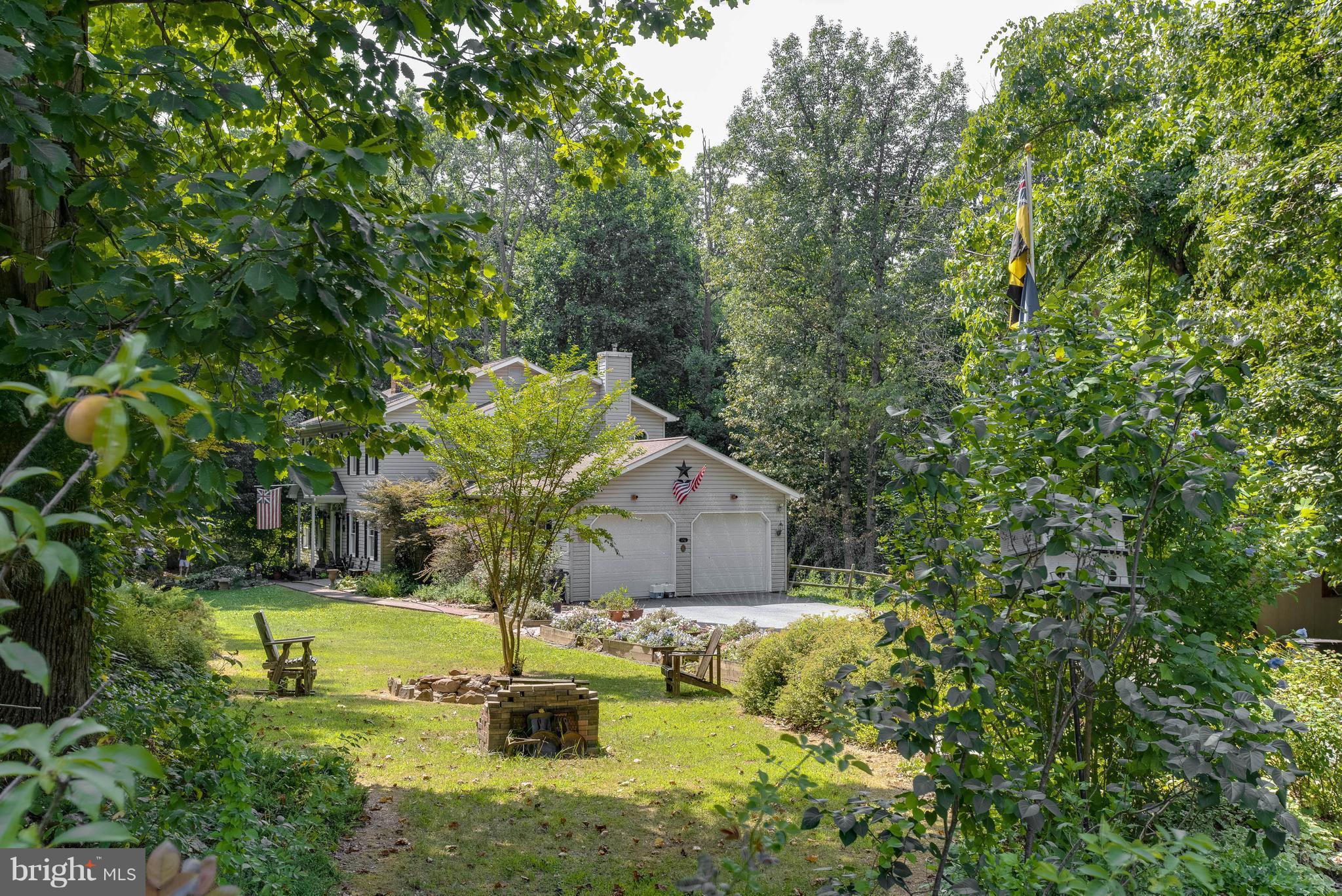 1158 Quarry Road Pylesville, MD 21132 - Photo 28 of 30 a swimming pool with outdoor seating and yard