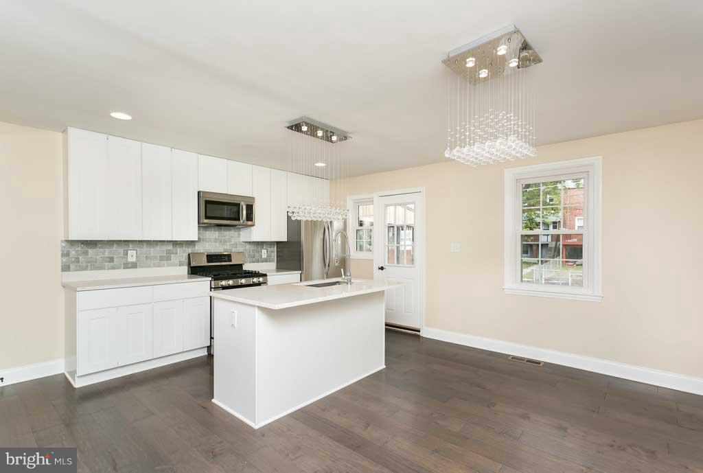 1618 Aberdeen Road Towson, MD 21286 - Photo 7 of 20 Kitchen