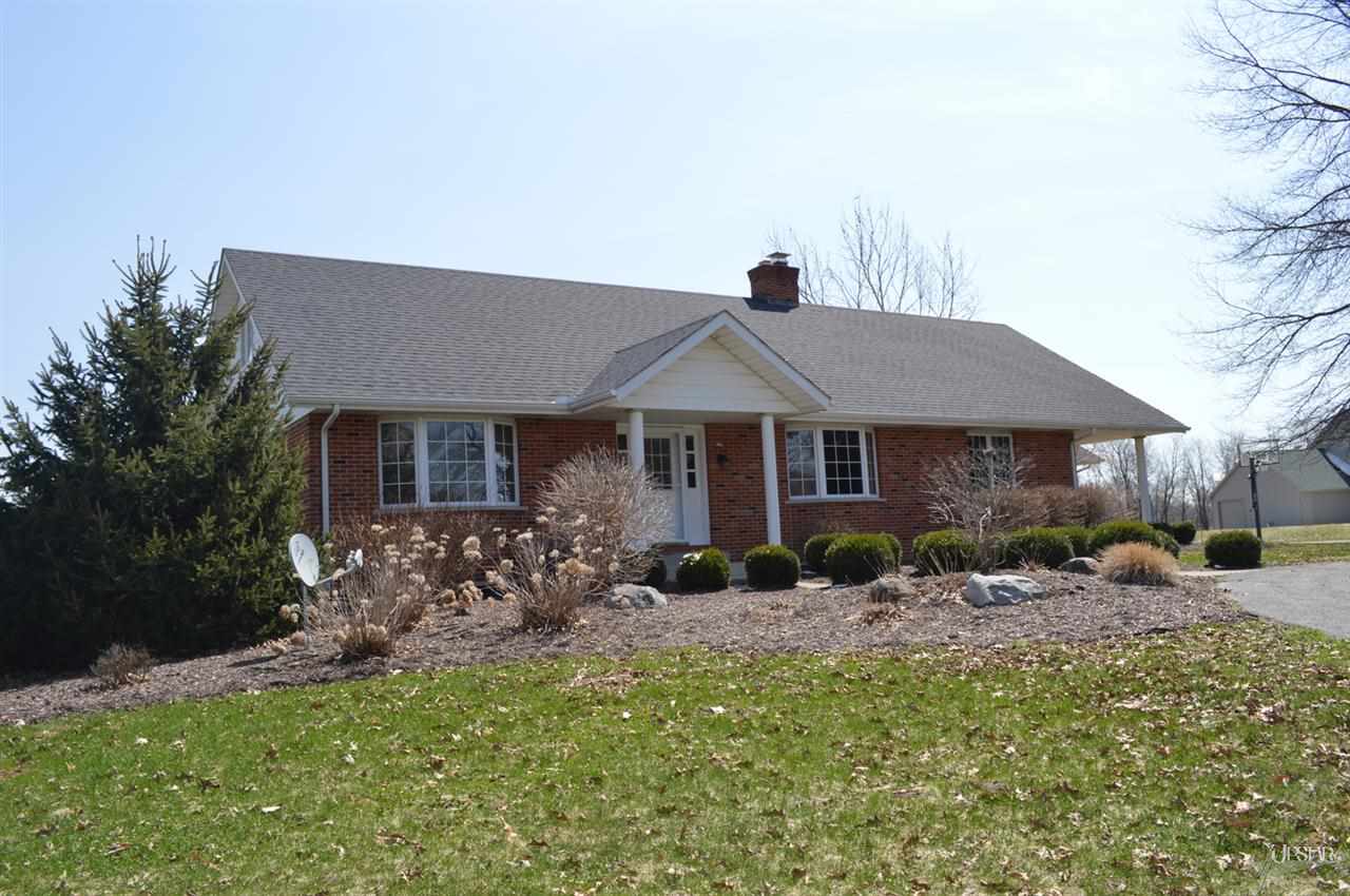 18110 W Road Huntertown, IN 46748 - Photo 2 of 29
