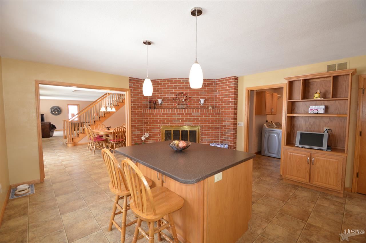 18110 W Road Huntertown, IN 46748 - Photo 15 of 29