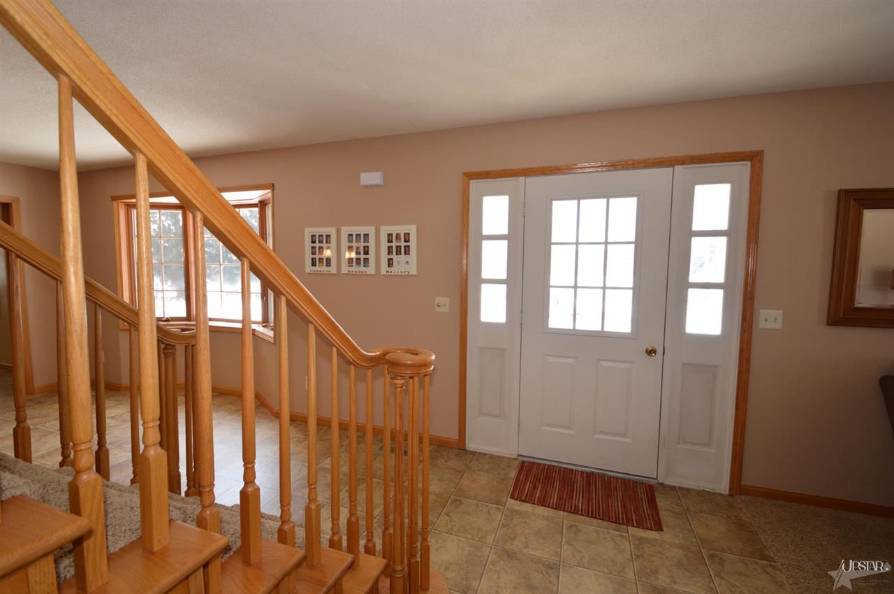18110 W Road Huntertown, IN 46748 - Photo 8 of 29