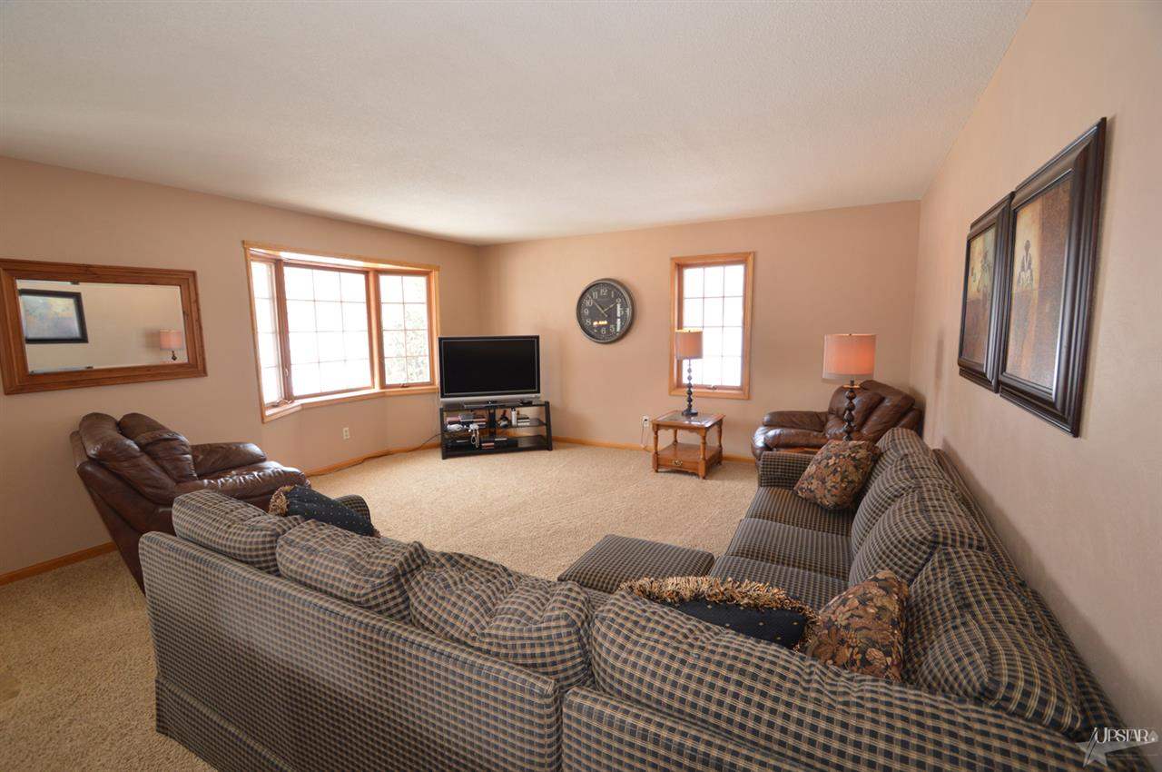 18110 W Road Huntertown, IN 46748 - Photo 10 of 29