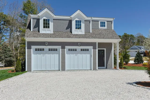 $2,742,957 | 14 Azalea Lane, Mashpee, MA 02649