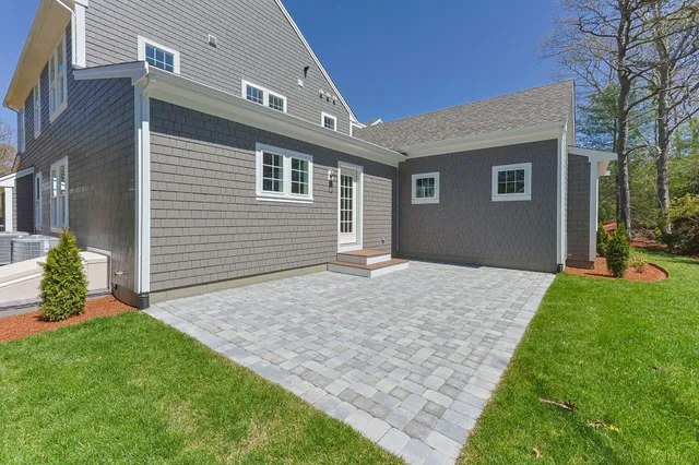 $2,742,957 | 14 Azalea Lane, Mashpee, MA 02649