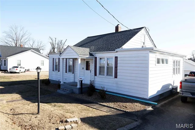 $174,900 | 35 South French Lane, Perryville, MO 63775