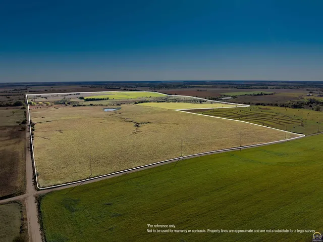 $1 | 0 11th Road, Clay Center, KS 67432