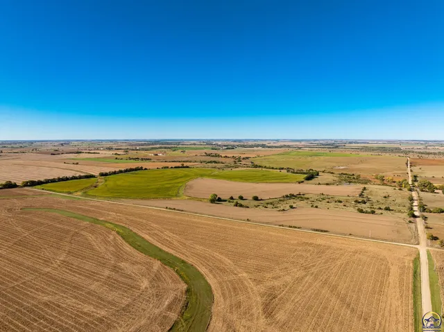 $1 | 0 11th Road, Clay Center, KS 67432